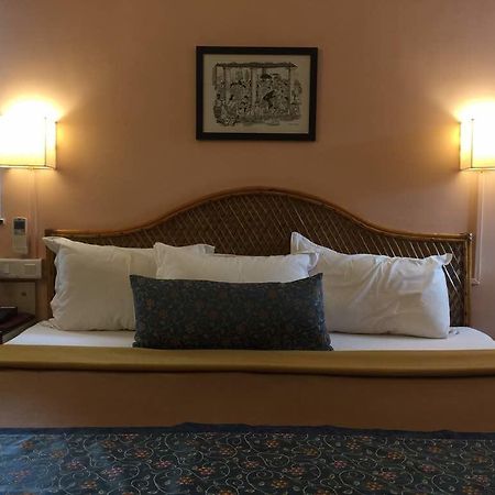 Hotel Gopika International 帕纳吉 外观 照片