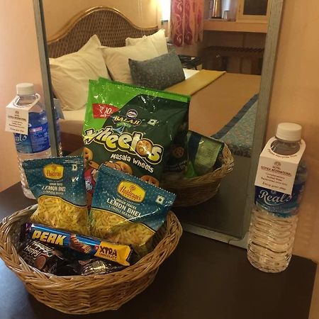 Hotel Gopika International 帕纳吉 外观 照片